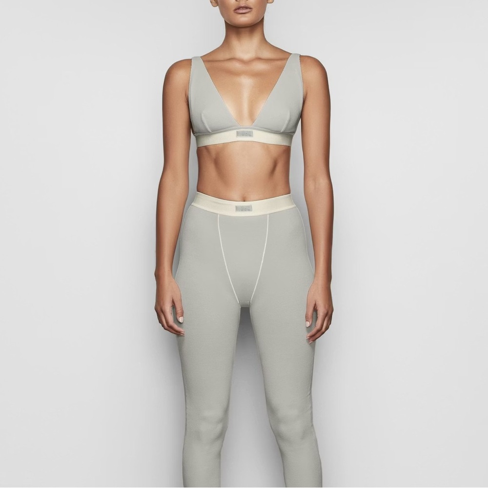SKIMS Cotton Rib Leggings, NWT.